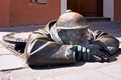 Thumbnail image of Cumil statue, Bratislava