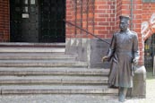 Captain Of Köpenick Statue, Berlin, Germany